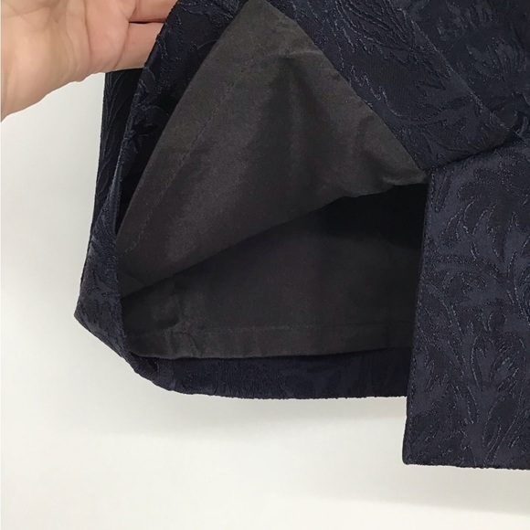 CACHE’ Jacquard Floral Lace Overlay Blazer & Skirt 2 Pc Set Black/Navy Size 2 - Picture 2 of 12